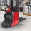 Linde L14 Electric Pallet Stacker L14 AP in warehouse