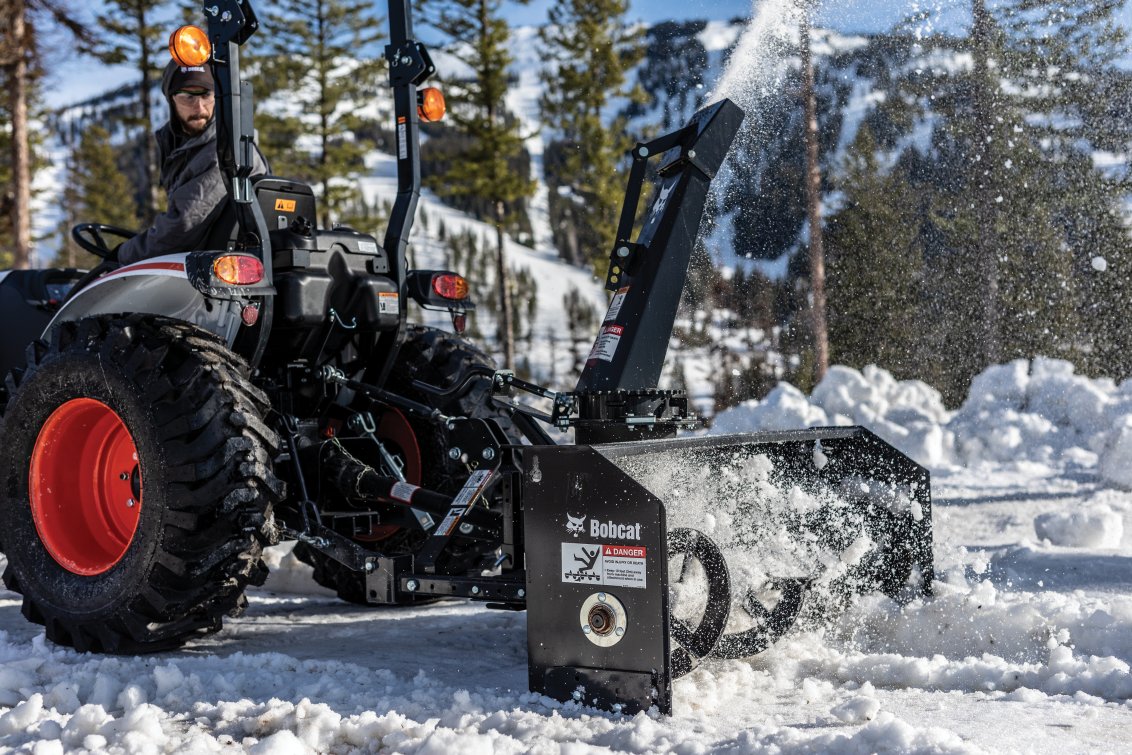 Bobcat CT2025 HST Compact Tractor with a snow blower
