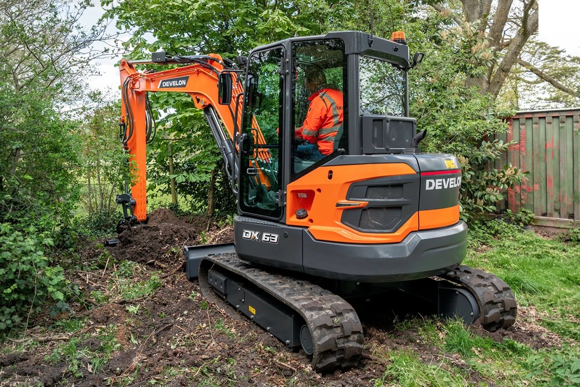 DEVELON DX63-7 Mini Excavator digging