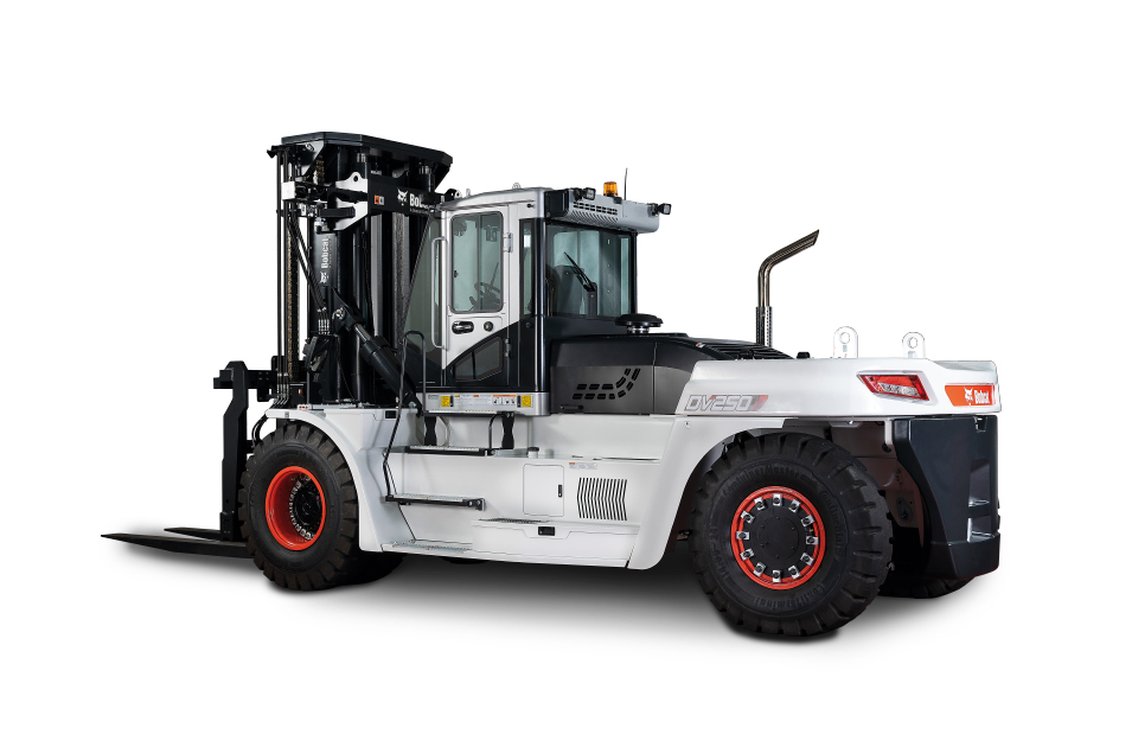 Bobcat DV250S-7 IC Pneumatic Forklift 