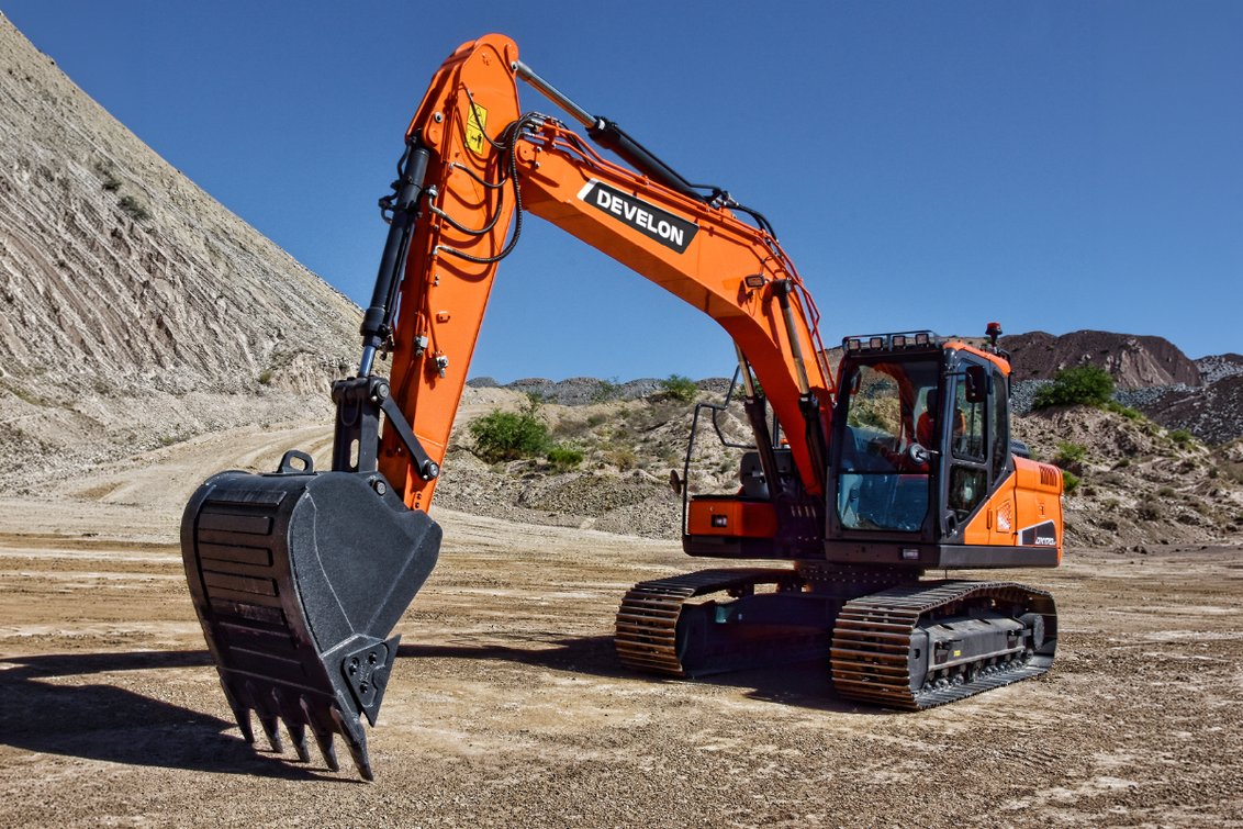 DEVELON DX170LC-7 Crawler Excavator 