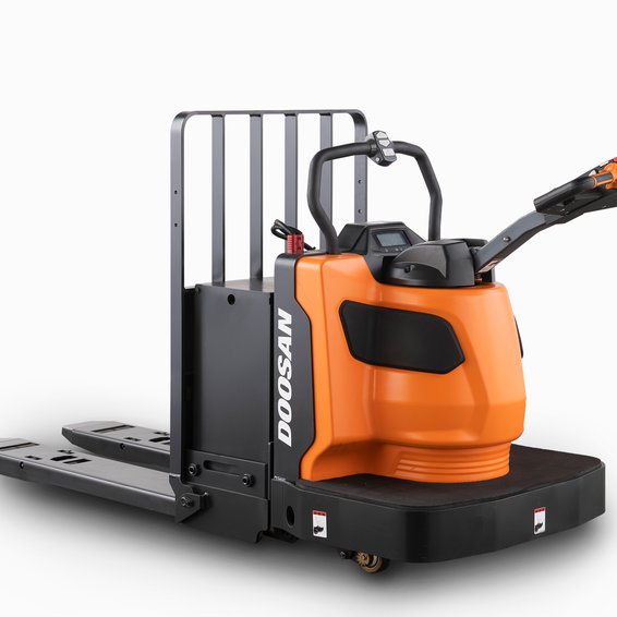 Doosan BER40-9 Electric Pallet Truck Doosan 9 Series electric rider pallet truck