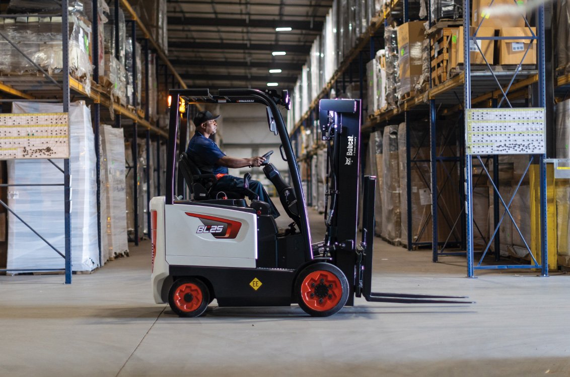 Bobcat BC20S-7 Electric Cushion Forklift in a warehouse