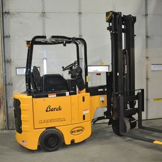 Bendi B3/30AC Narrow Aisle Forklift Westerra Equipment
