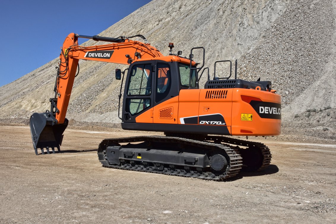 DEVELON DX170LC-7 Crawler Excavator 