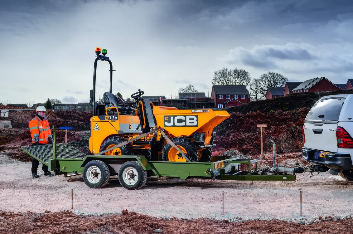JCB 1T-2 Site Dumper easy jobsite transportation