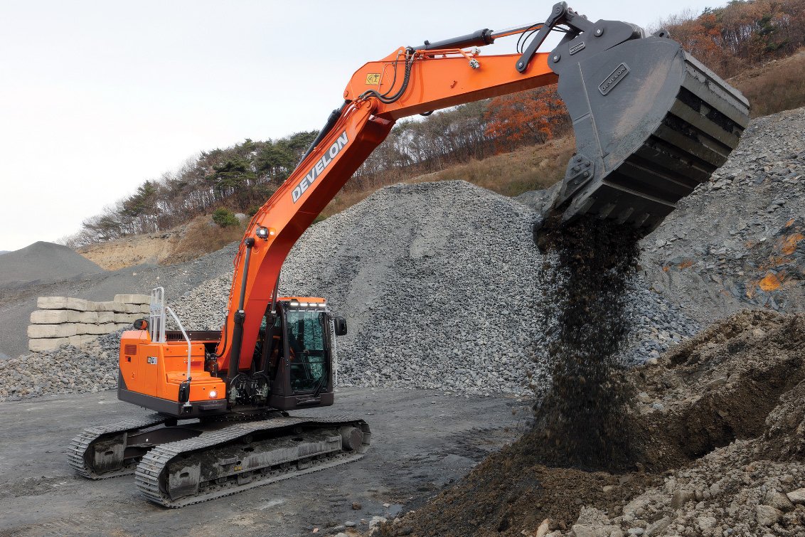 DEVELON DX230LC-9 Crawler Excavator dumping