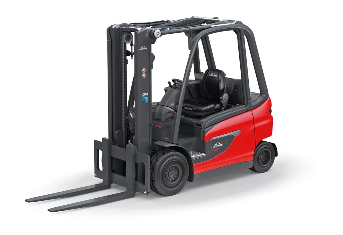 Linde E35 Compact Electric Pneumatic Forklift 