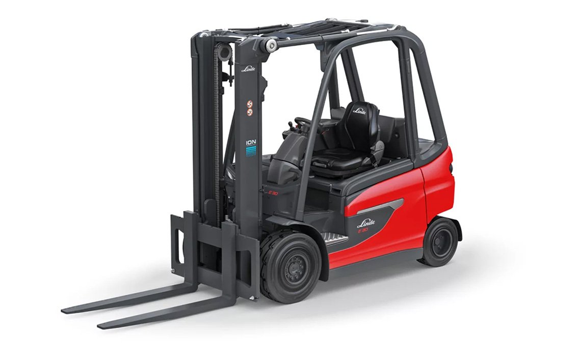 Linde E20 Pneumatic Electric Rider Forklift  Linde E20 Pneumatic Electric Rider Forklift