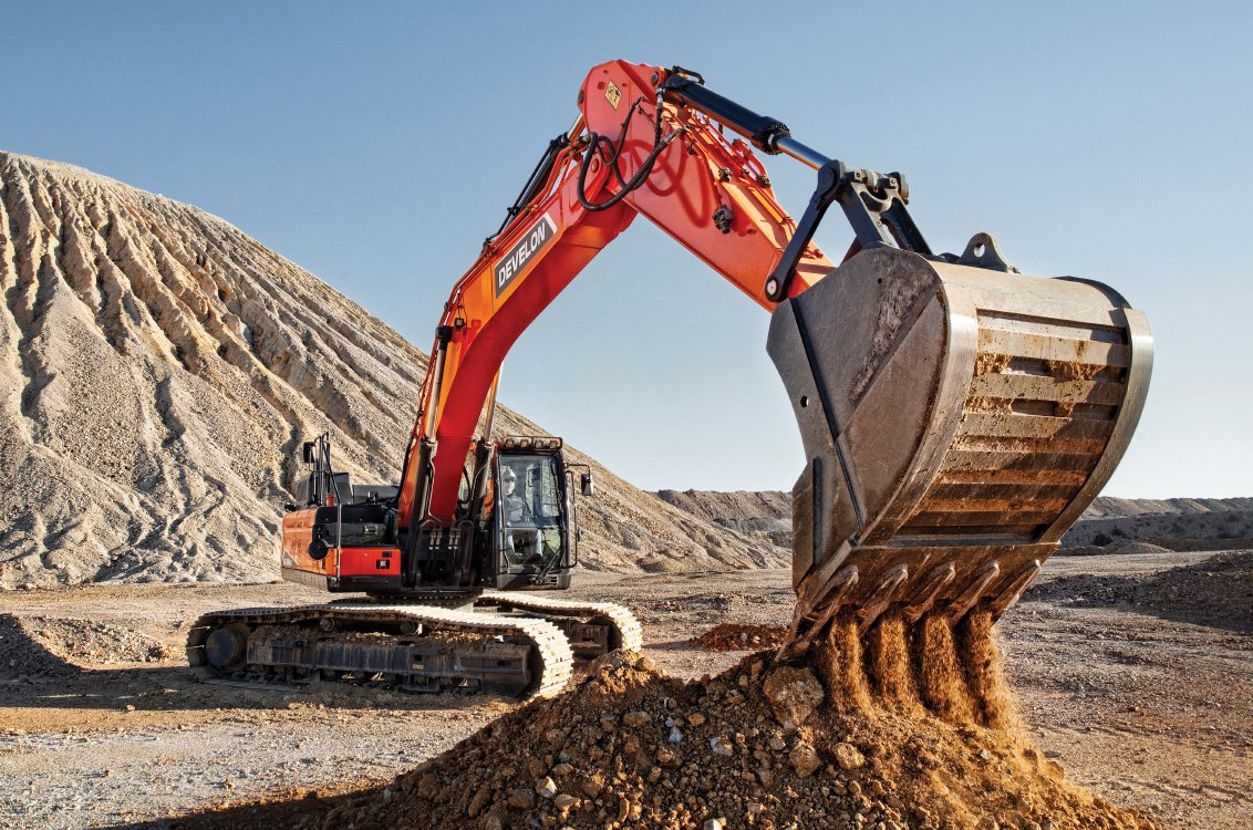 DEVELON DX350LC-7 Crawler Excavator digging