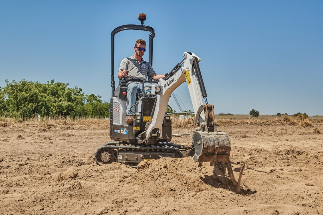 Bobcat E10e Electric Mini Excavator 