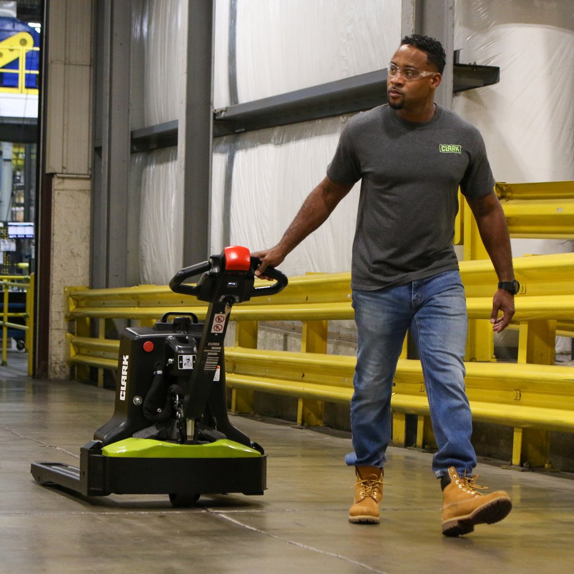 Clark WPL 33 Electric Pallet Truck in a warehouse