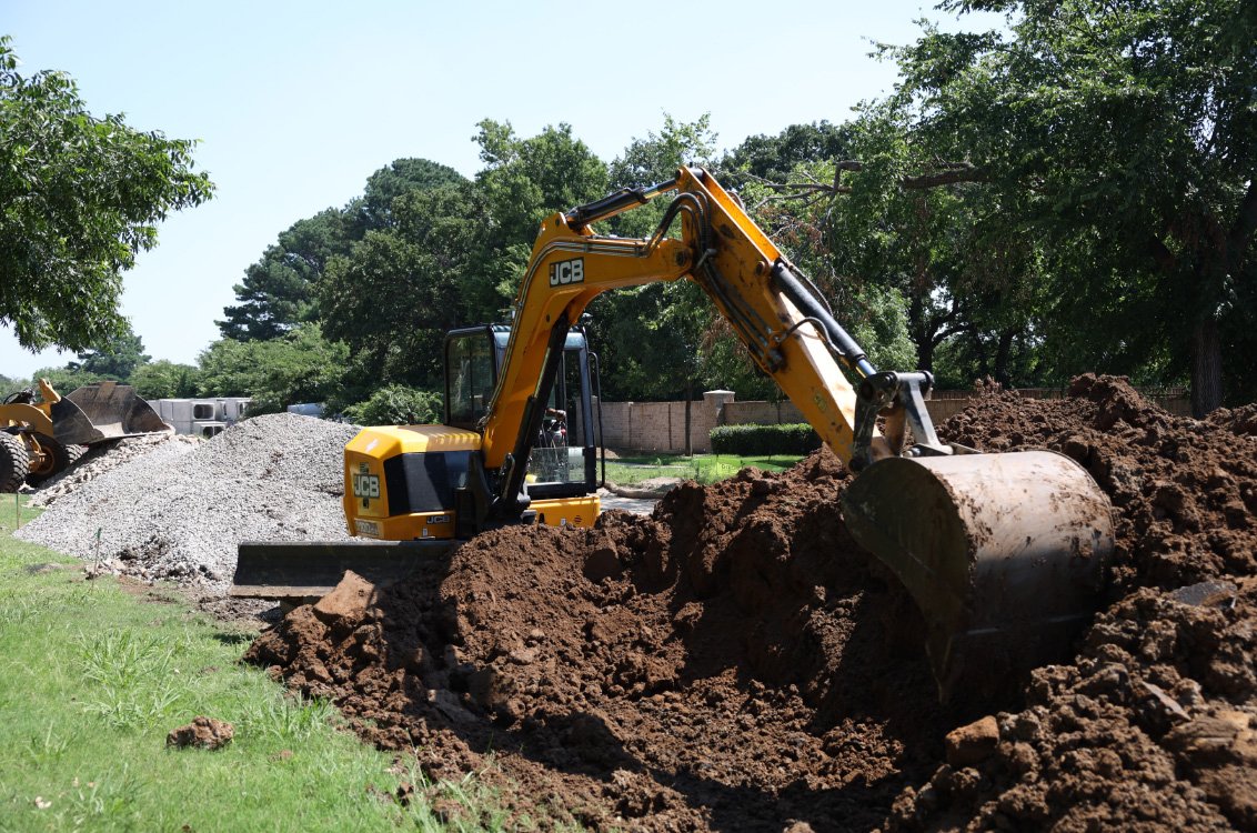 JCB 35Z-1 Mini Excavator digging