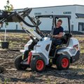 Bobcat L23 - Small Articulated Loader drilling
