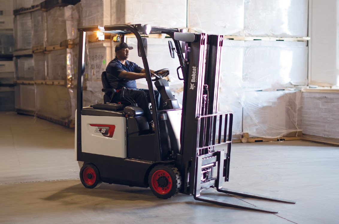 Bobcat BC15S-5 Electric Cushion Forklift in a warehouse