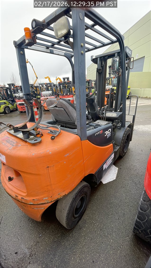 2015 Doosan G30E-5 IC Pneumatic Forklift 