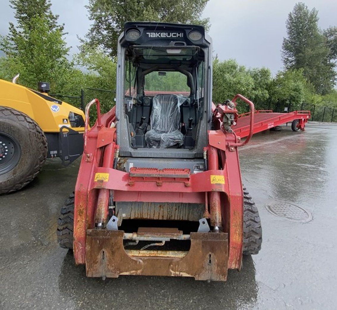 2020 Takeuchi TL12V2 