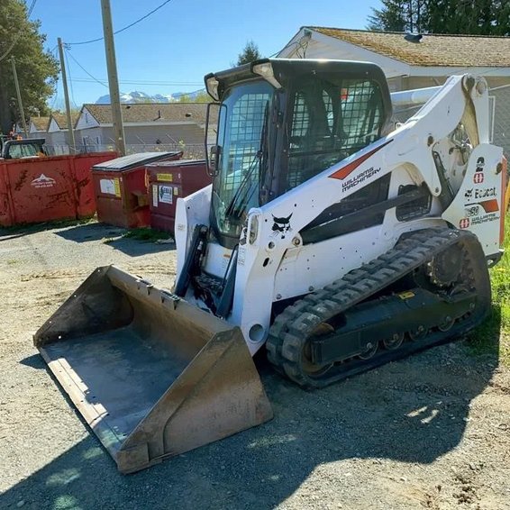 2019 Bobcat T650 Compact Track Loader 