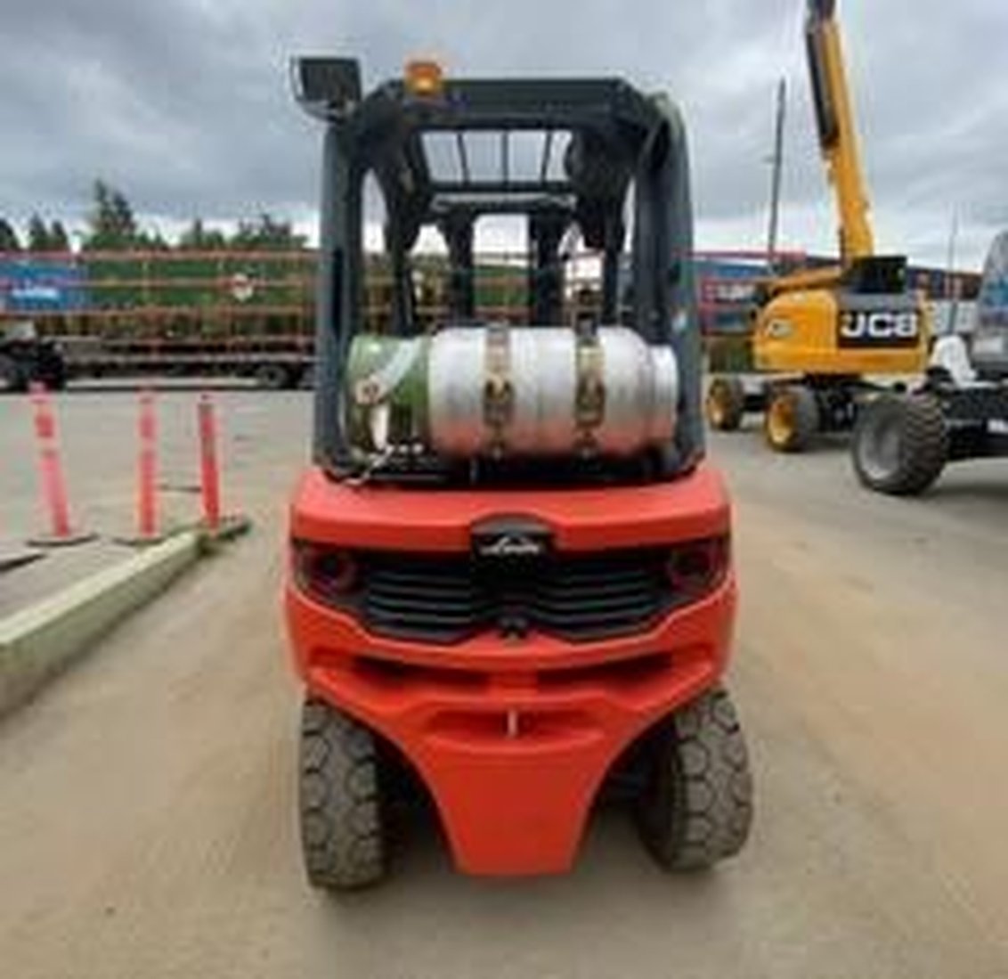 2022 Linde H25 IC Pneumatic Forklift 3-Stage 