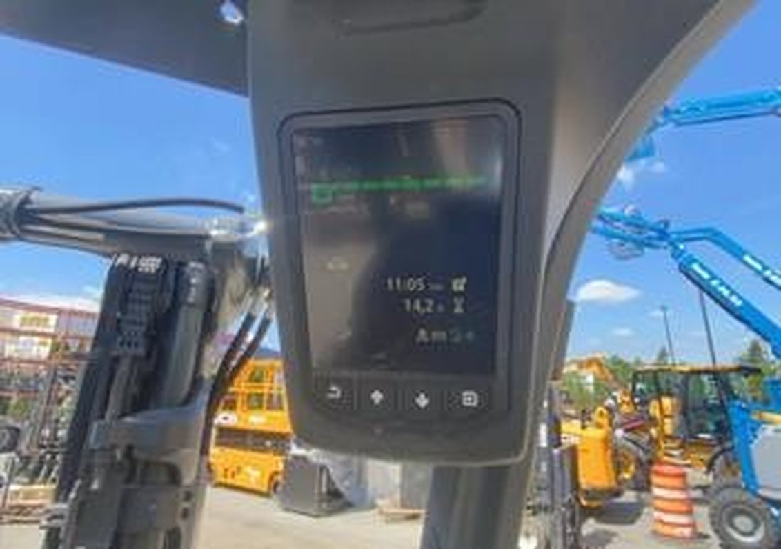 2022 Linde H25 IC Pneumatic Forklift 3-Stage 