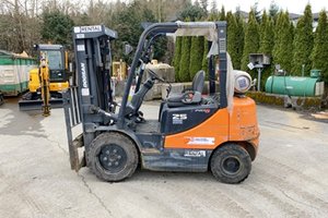 2015 Doosan G25N-7 IC Pneumatic Forklift 2015 Doosan G25N-7 IC Pneumatic Forklift
