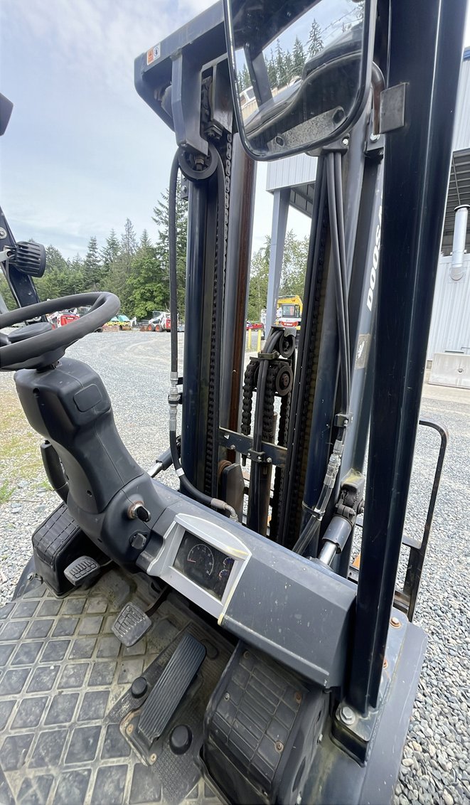 2017 Doosan G35-7 IC-Pneumatic Forklift 