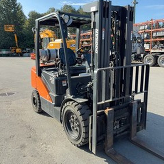 2022 Doosan G30E-5 IC Pneumatic Forklift 