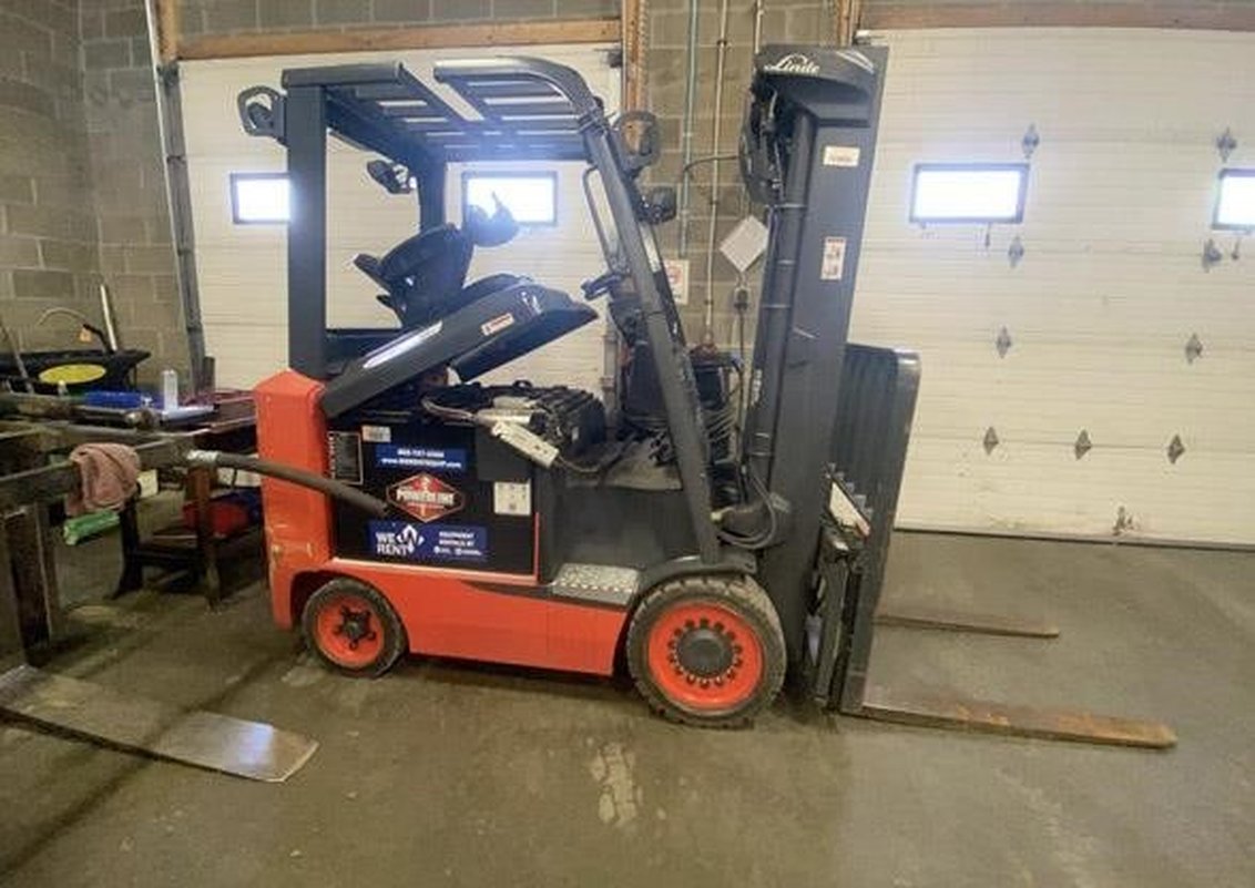 2023 Linde E30 FORKLIFT - E30 - C 
