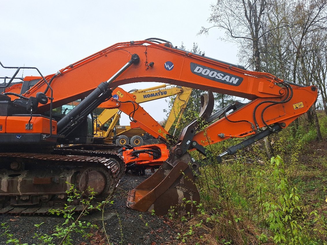 2018 Doosan DX350LC 