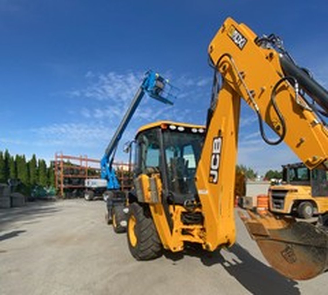 2023 JCB 3CX Backhoe Loader 