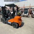 Doosan G25N-7 IC Pneumatic Forklift 