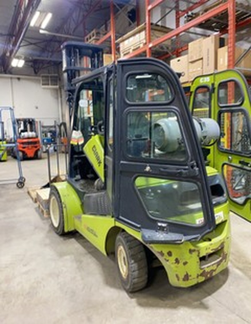 2016 Clark C35 