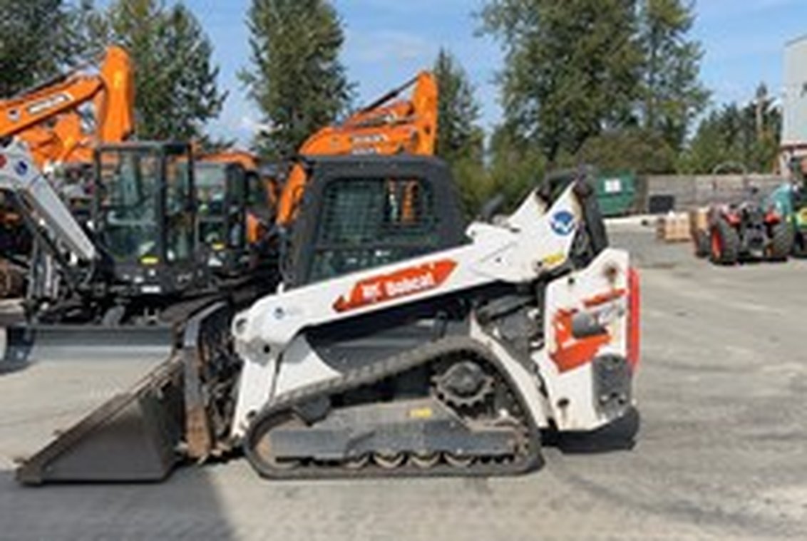 2022 Bobcat T66 Compact Track Loader 