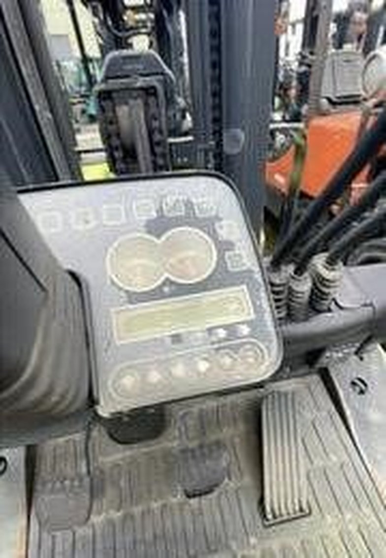 2012 Clark C30 IC Pneumatic Forklift 