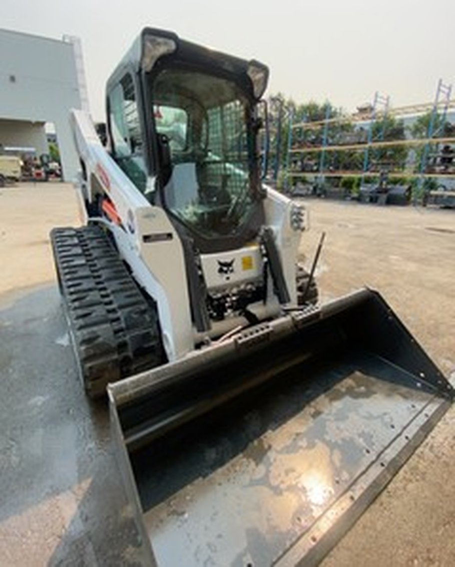 2025 Bobcat T650 Compact Track Loader 