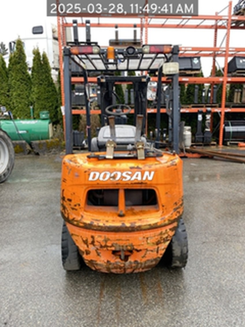 2007 Doosan G30E-5 IC Pneumatic Forklift 