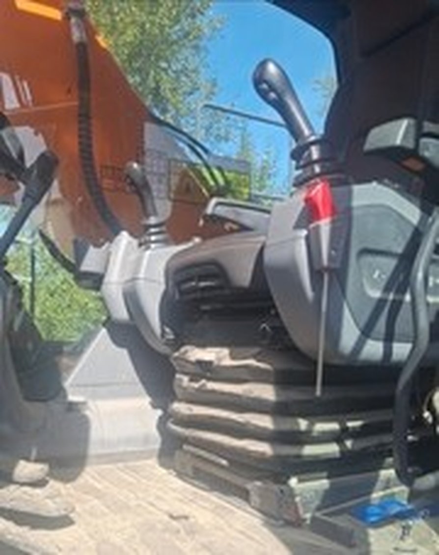 2023 DEVELON DX225LC EXCAVATOR - DX225LC -  