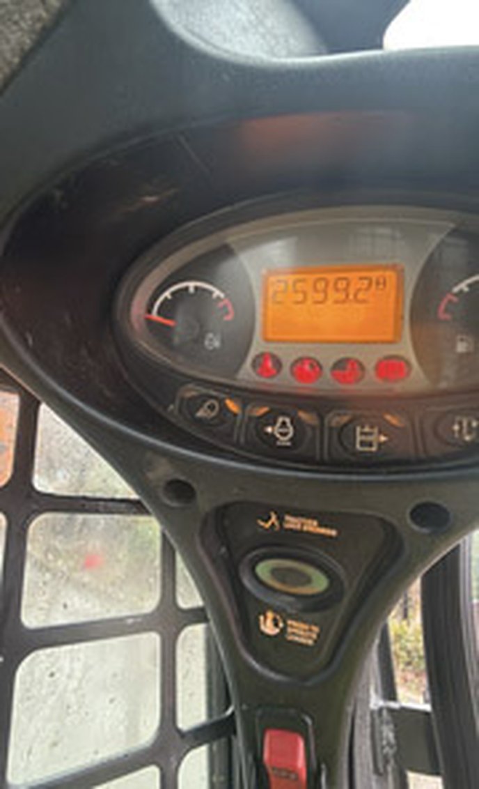2014 Bobcat T870 Track loader 