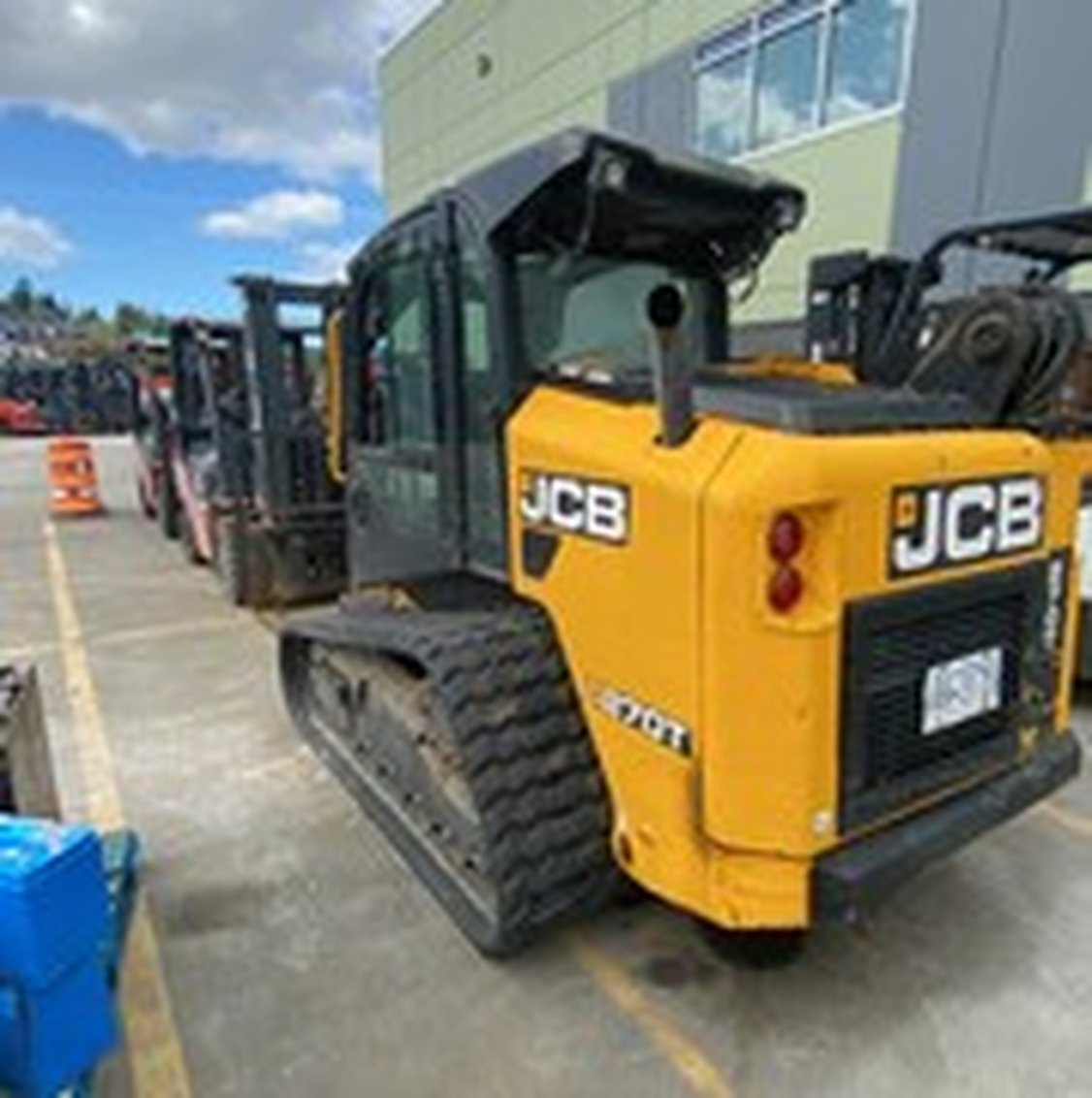 2022 JCB 270T Compact Track Loader 