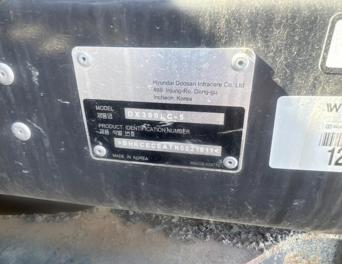 2022 DEVELON DX300LC EXCAVATOR - DX300LC - 5K-US30 