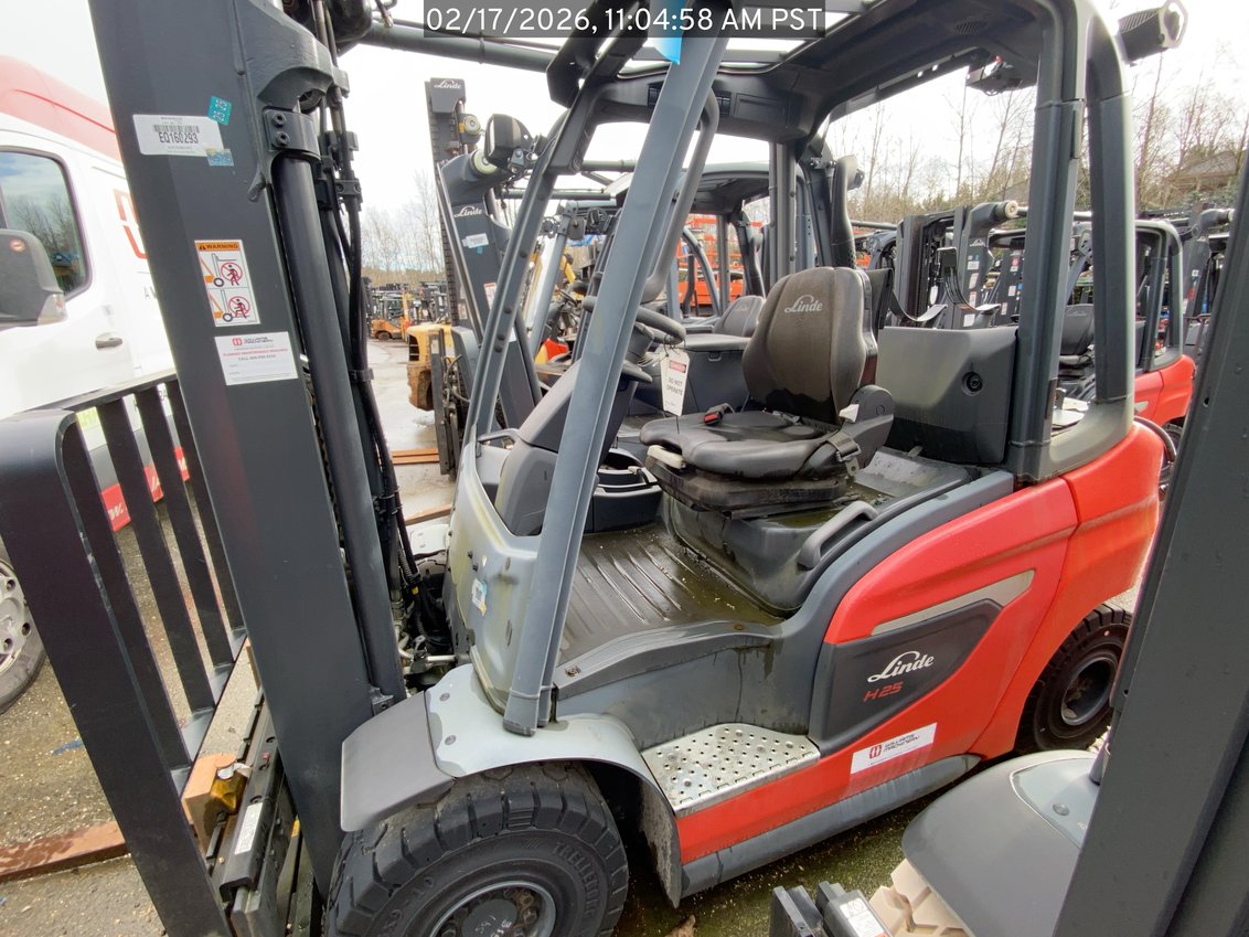 Linde H25 IC Pneumatic Forklift 3-Stage 