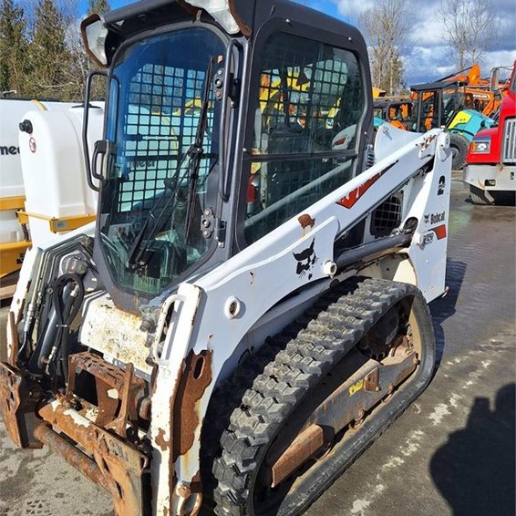 2018 Bobcat T450 Compact Track Loader 