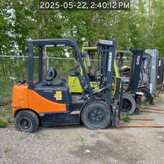 2007 Doosan G25N-7 IC Pneumatic Forklift 