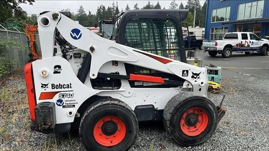 2020 Bobcat S740 Skid Steer Loader 