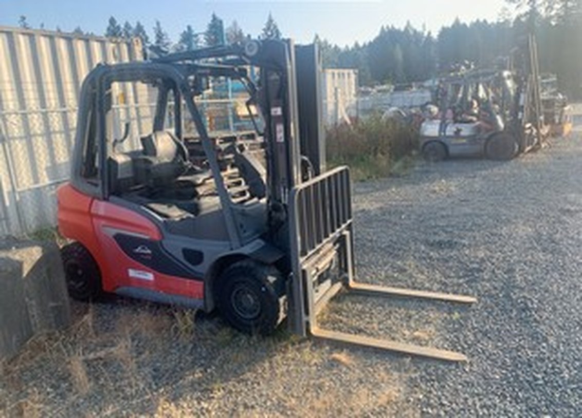 2022 Linde H25 IC Pneumatic Forklift 3-Stage 