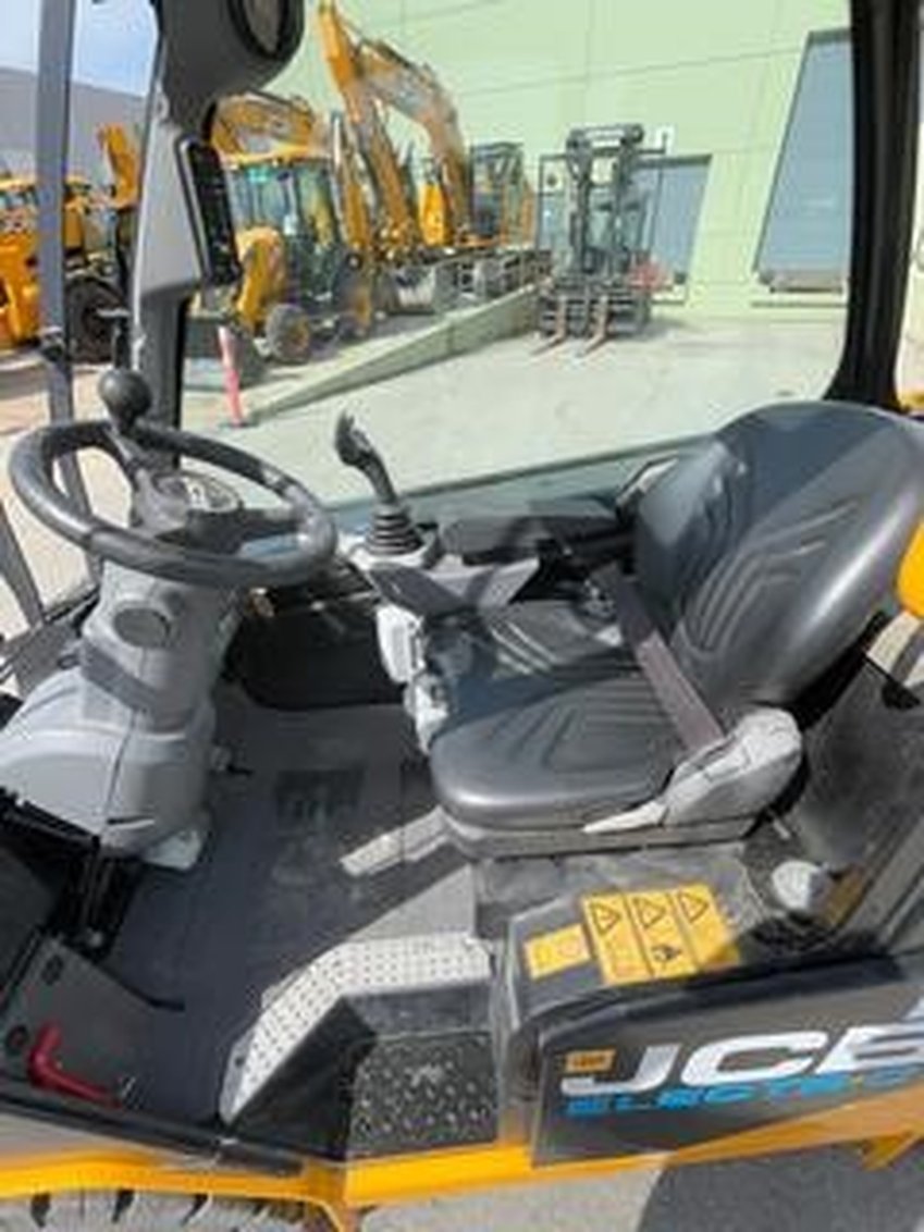 2023 JCB 66-40E Electric Teletruk 