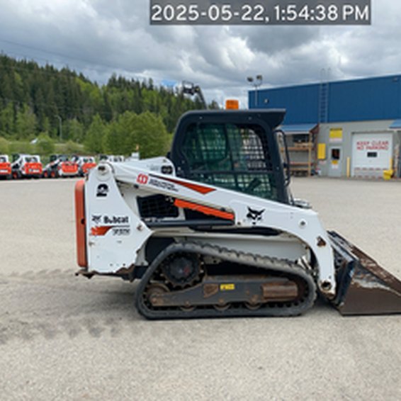 Bobcat T450 Compact Track Loader 