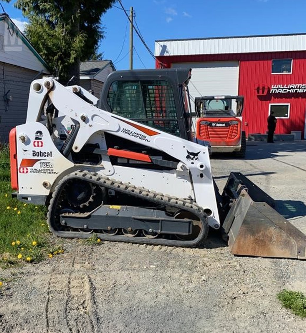2019 Bobcat T650 Compact Track Loader 