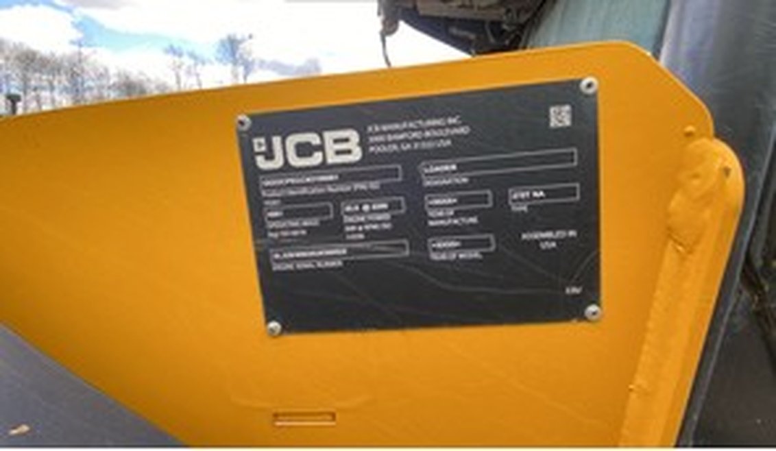 2022 JCB 270T Compact Track Loader 