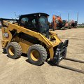2019 Caterpillar 272D3 Skid-Steer Loader 